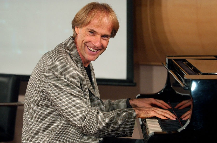 КОНЦЕРТ RICHARD CLAYDERMAN.jpg
